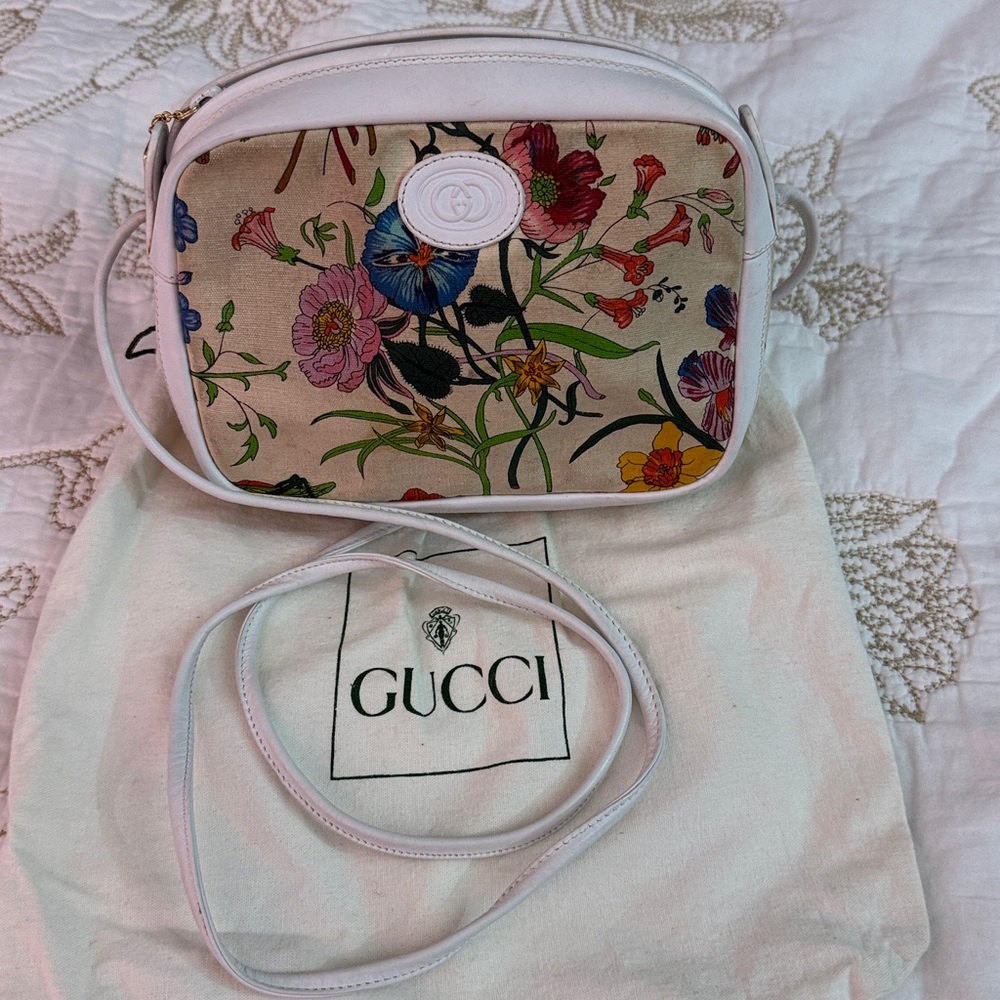 RARE Vintage Gucci White Floral Crossbody Bag small